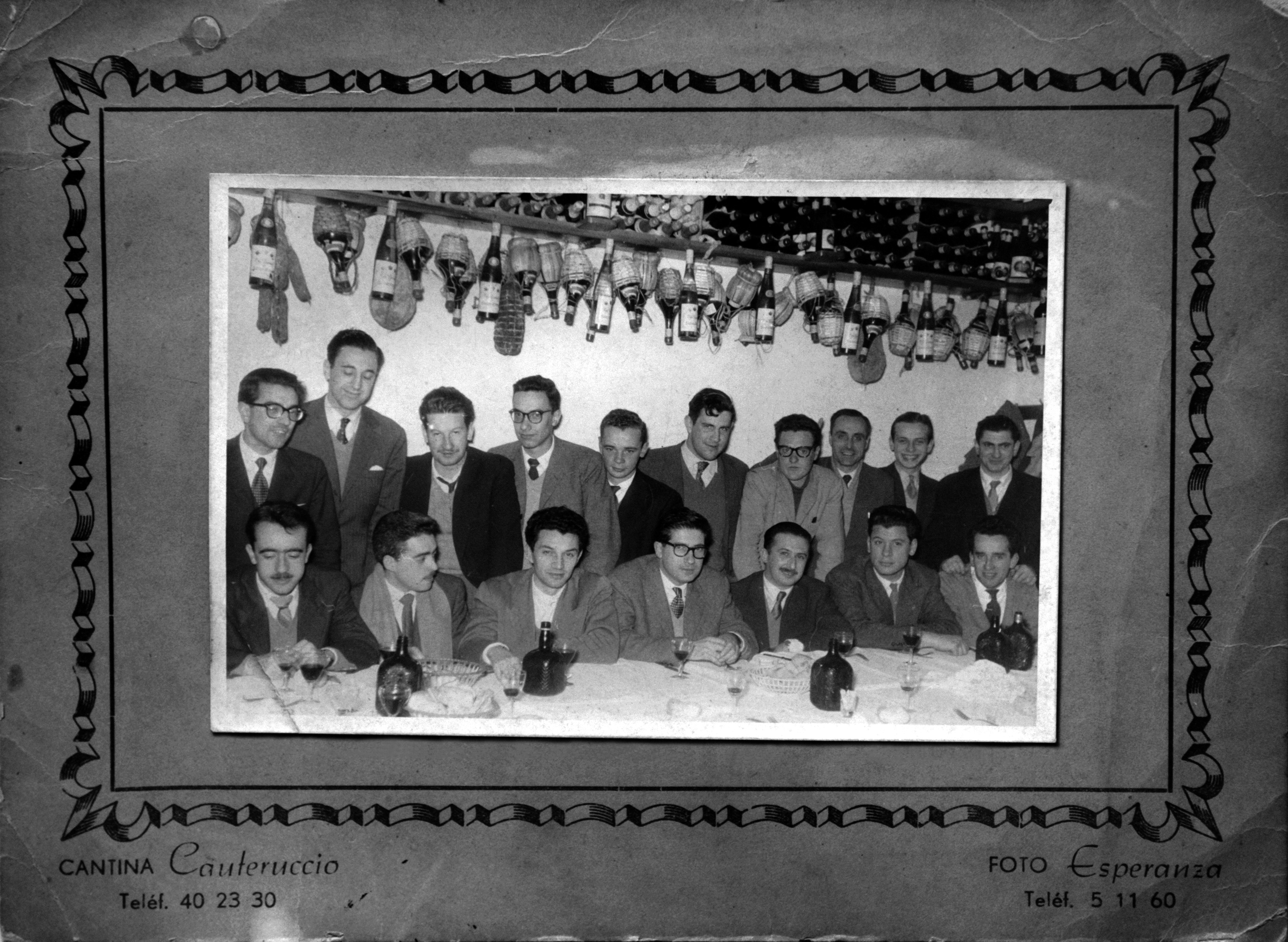 Reuni&oacute;n de militantes estudiantiles